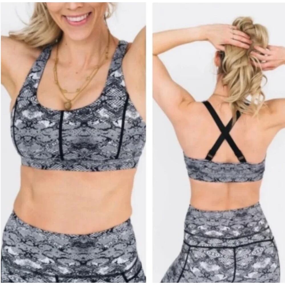 Zyia Light n Tight Adjustable Bra Cobra Metallic Snakeskin Sports Bra Size Large